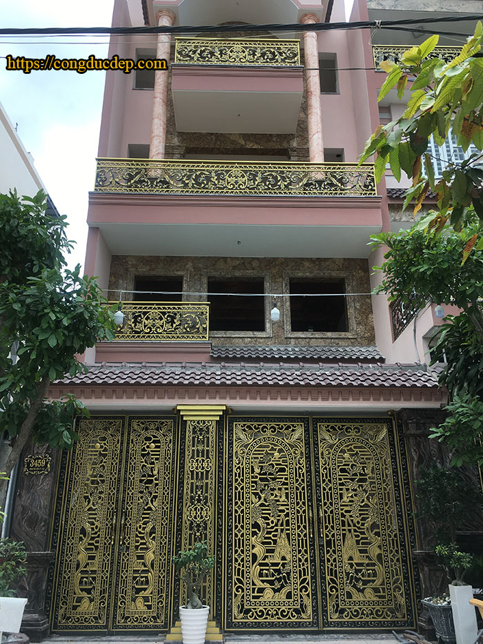 Mẫu lan can nhôm đúc hoa lá tây